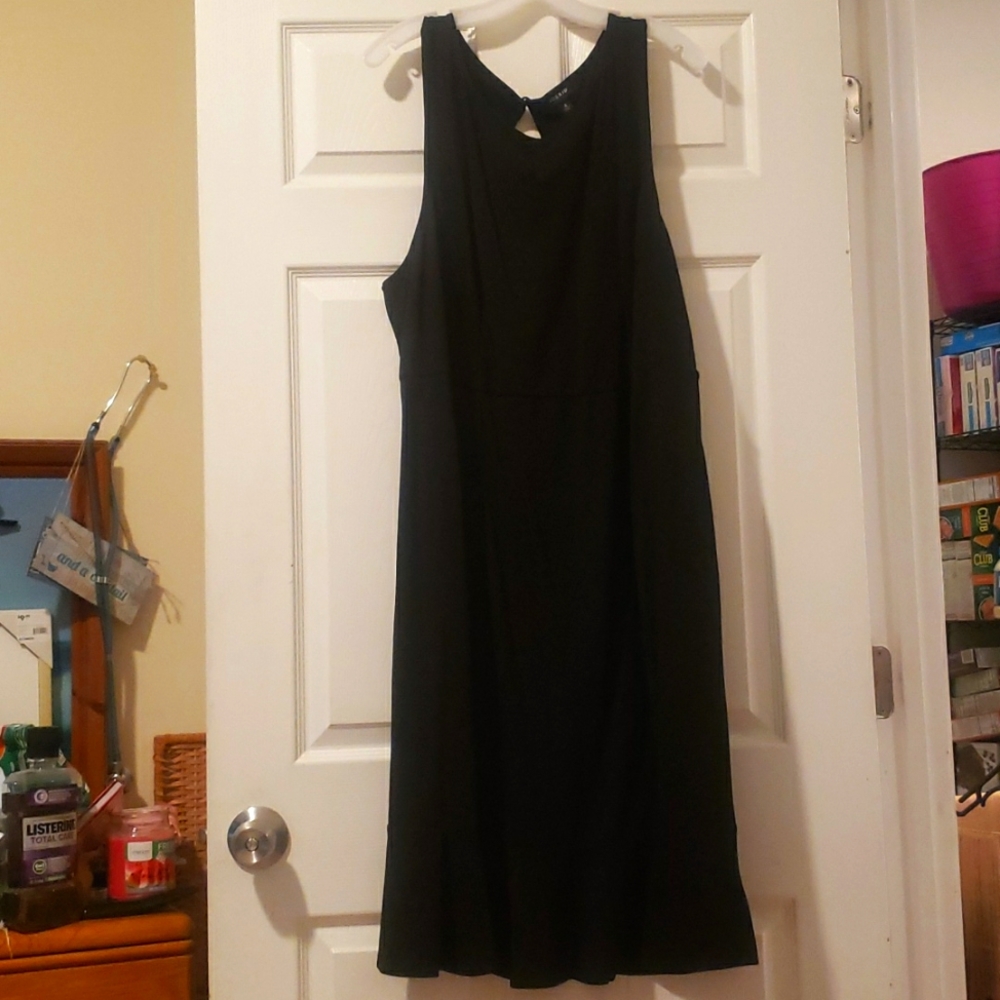 Black Ponte Trumpet Dress